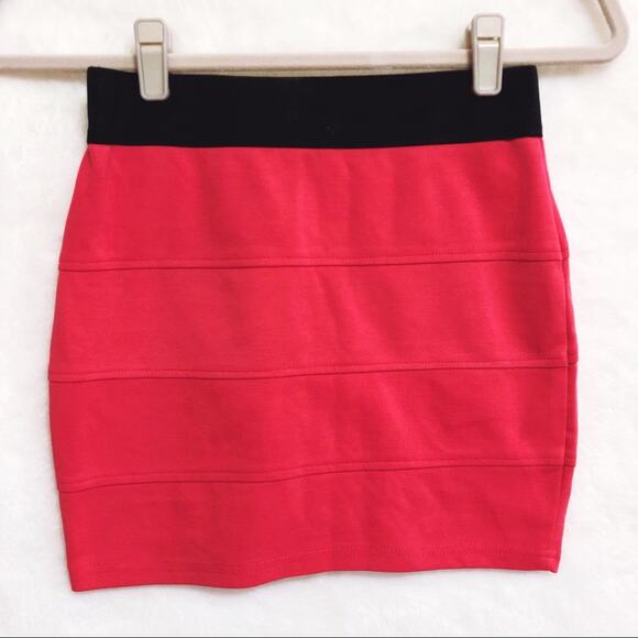 TCEC Red Pink & Black Mini Pencil Skirt - Picture 1 of 6